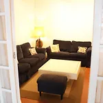 Cozy Marine & Spa Villa Semesterbostad